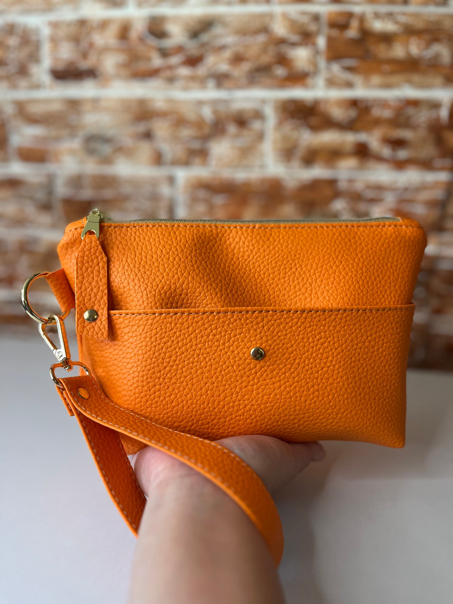 Liana Wristlet (Orange)